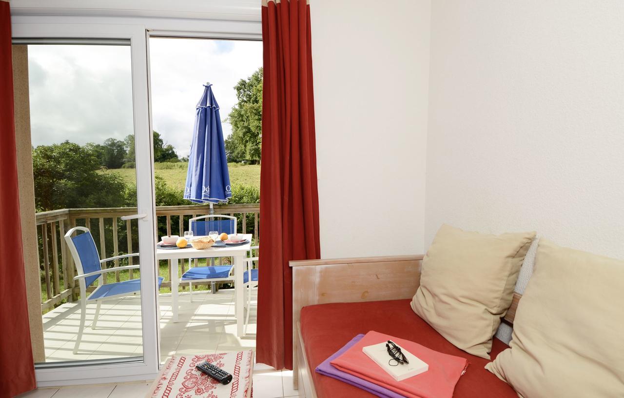 Residence Odalys Le Hameau Du Lac Rignac  Екстер'єр фото