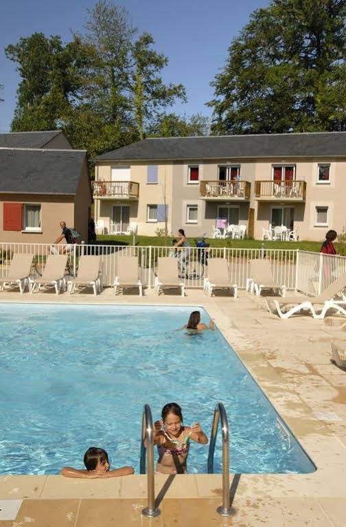 Residence Odalys Le Hameau Du Lac Rignac  Екстер'єр фото